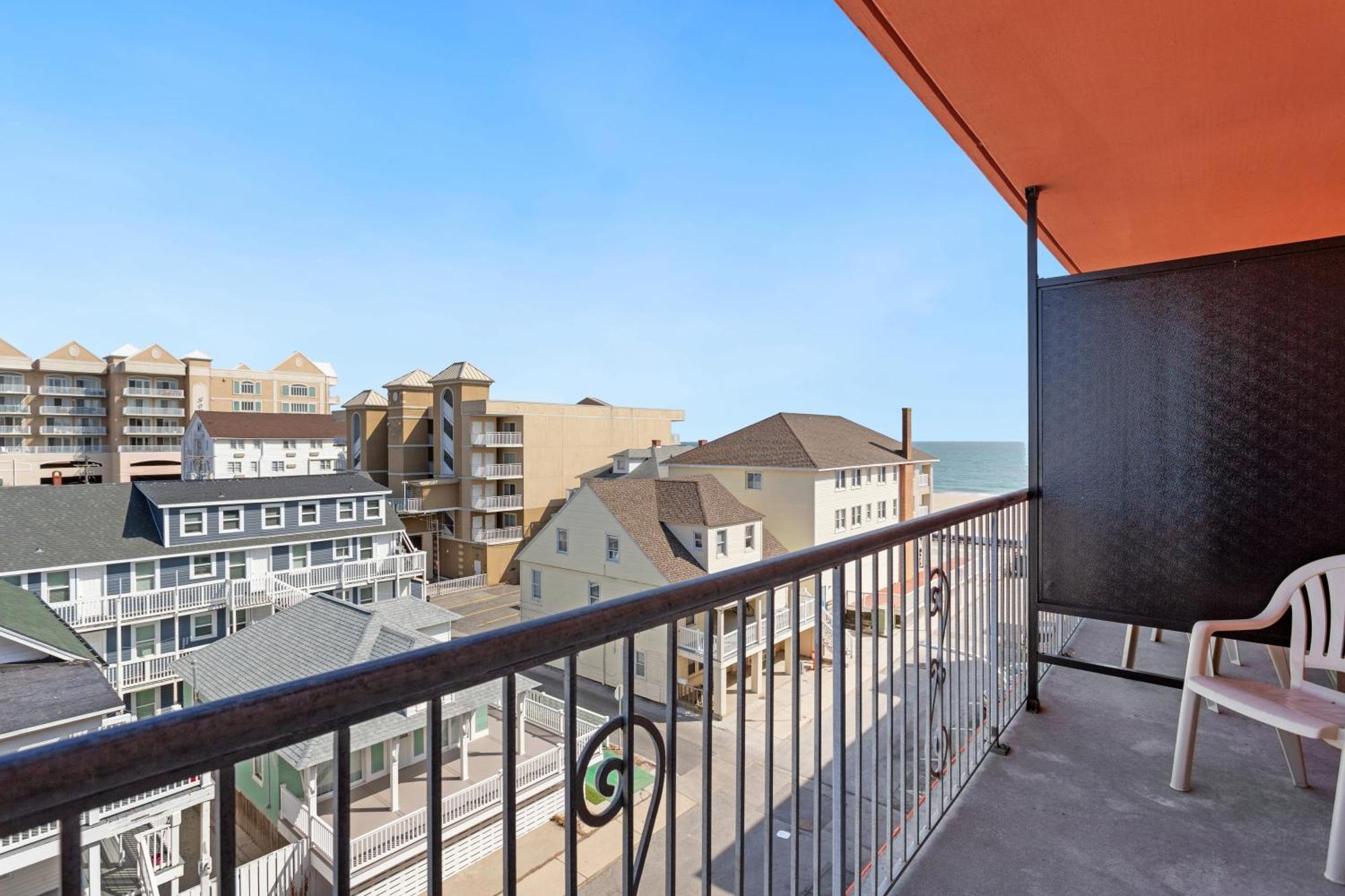 Americana Motor Inn On Boardwalk Ocean City Exterior photo
